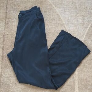 Djerf Avenue On The Go Pants Ash Size Medium